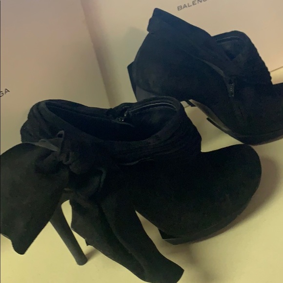Balenciaga Black Size French 39 Bootie with bow - Picture 4 of 8